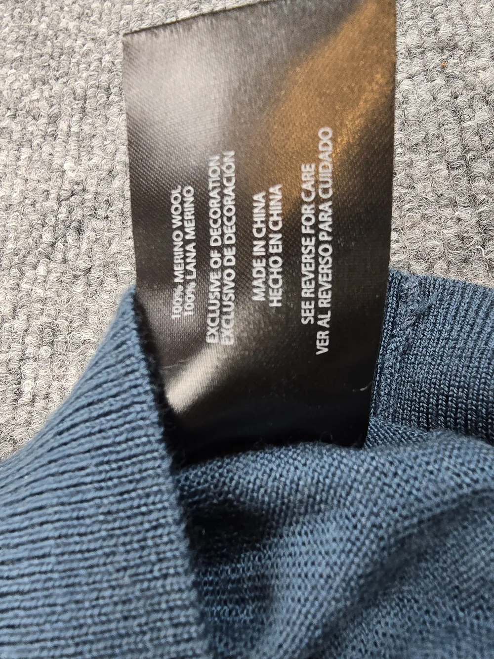 Banana Republic Merino Wool Sweater Mens M Teal Crewneck NWT Lightweight